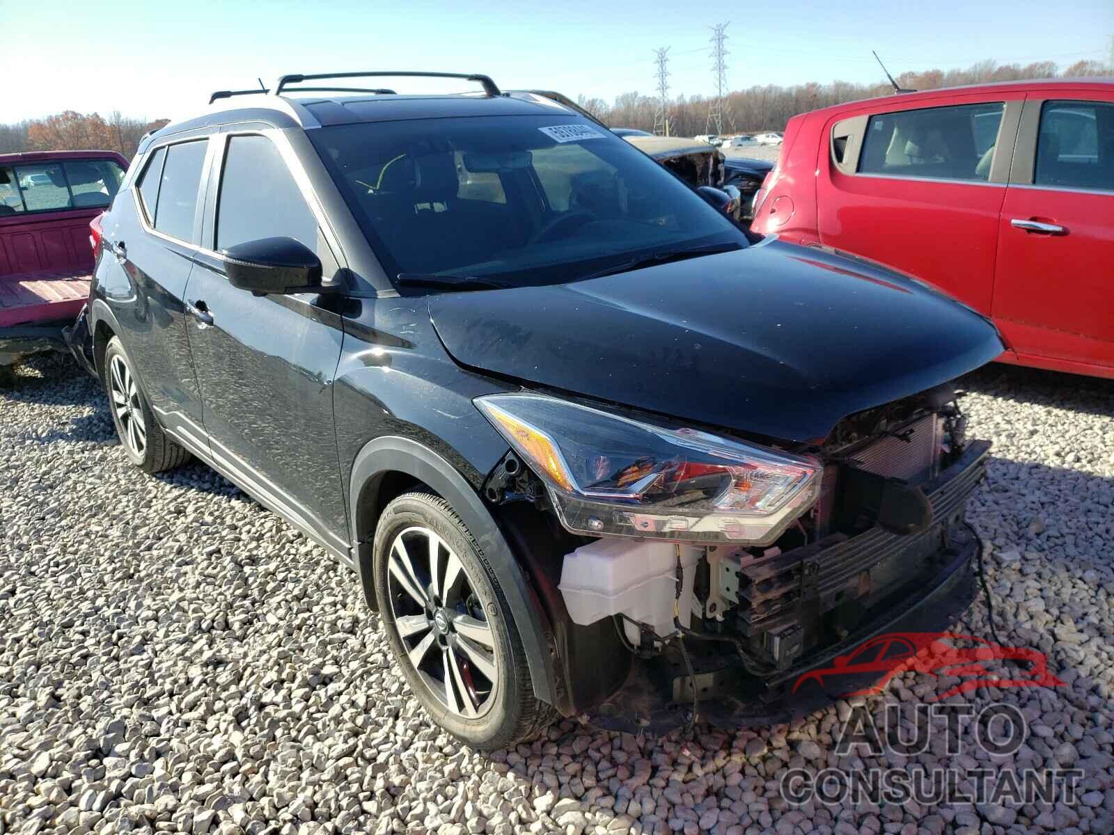 NISSAN KICKS 2018 - 3N1CP5CU7JL538268