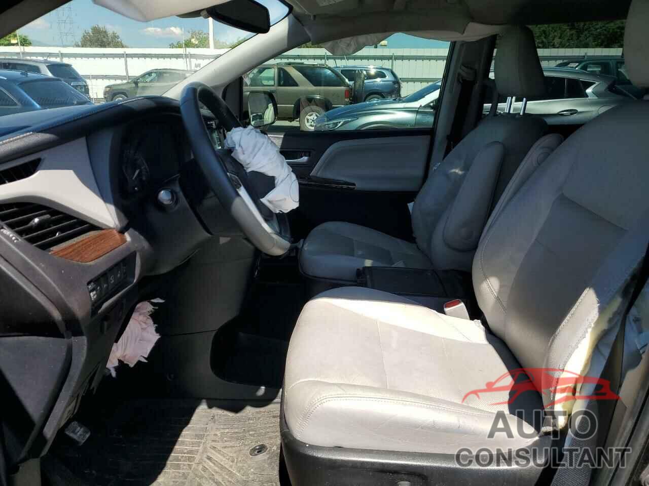 TOYOTA All Models 2019 - 5TDDZ3DCXKS216743