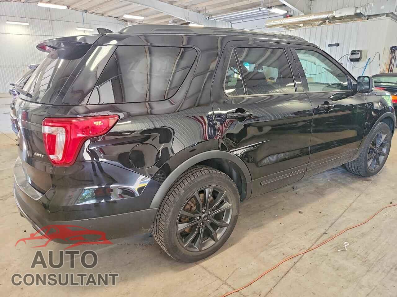 FORD EXPLORER 2017 - 1FM5K8D87HGA24860