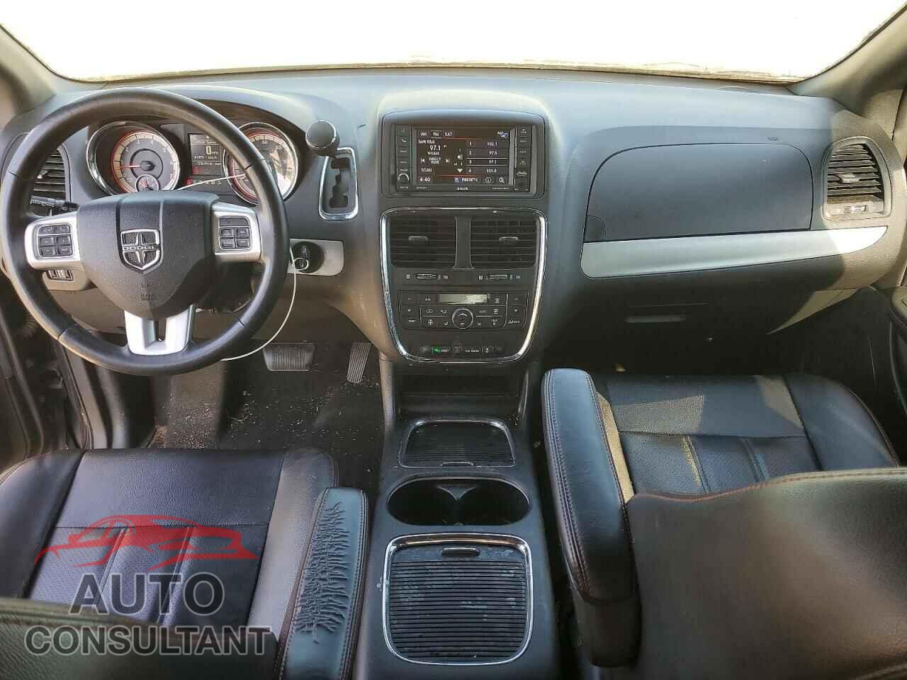 DODGE CARAVAN 2018 - 2C4RDGEG5JR301199