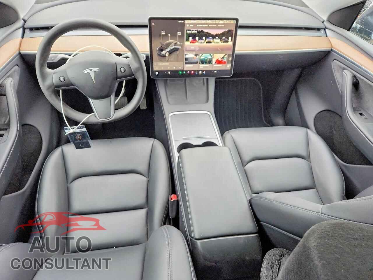 TESLA MODEL Y 2024 - 7SAYGDEEXRA246269