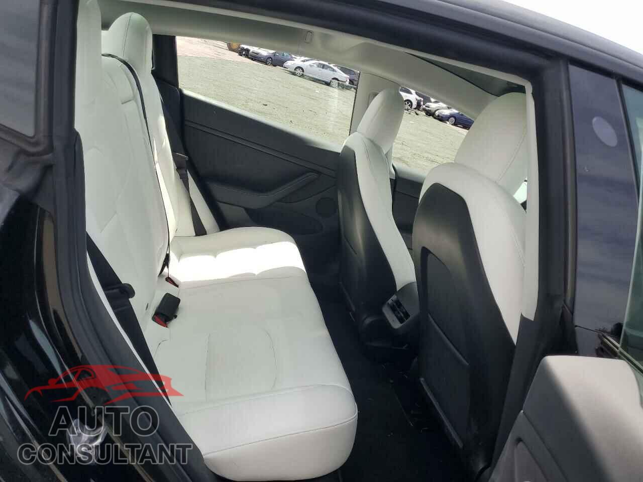 TESLA MODEL 3 2022 - 5YJ3E1EB8NF346580