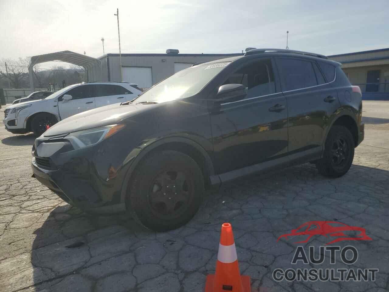 TOYOTA RAV4 2018 - 2T3ZFREV6JW438761