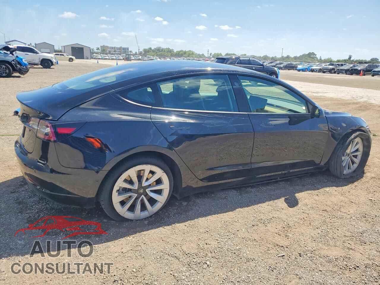 TESLA MODEL 3 2022 - 5YJ3E1EA2NF372079