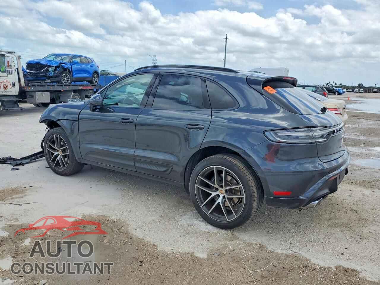 PORSCHE MACAN 2024 - WP1AA2A59RLB10384