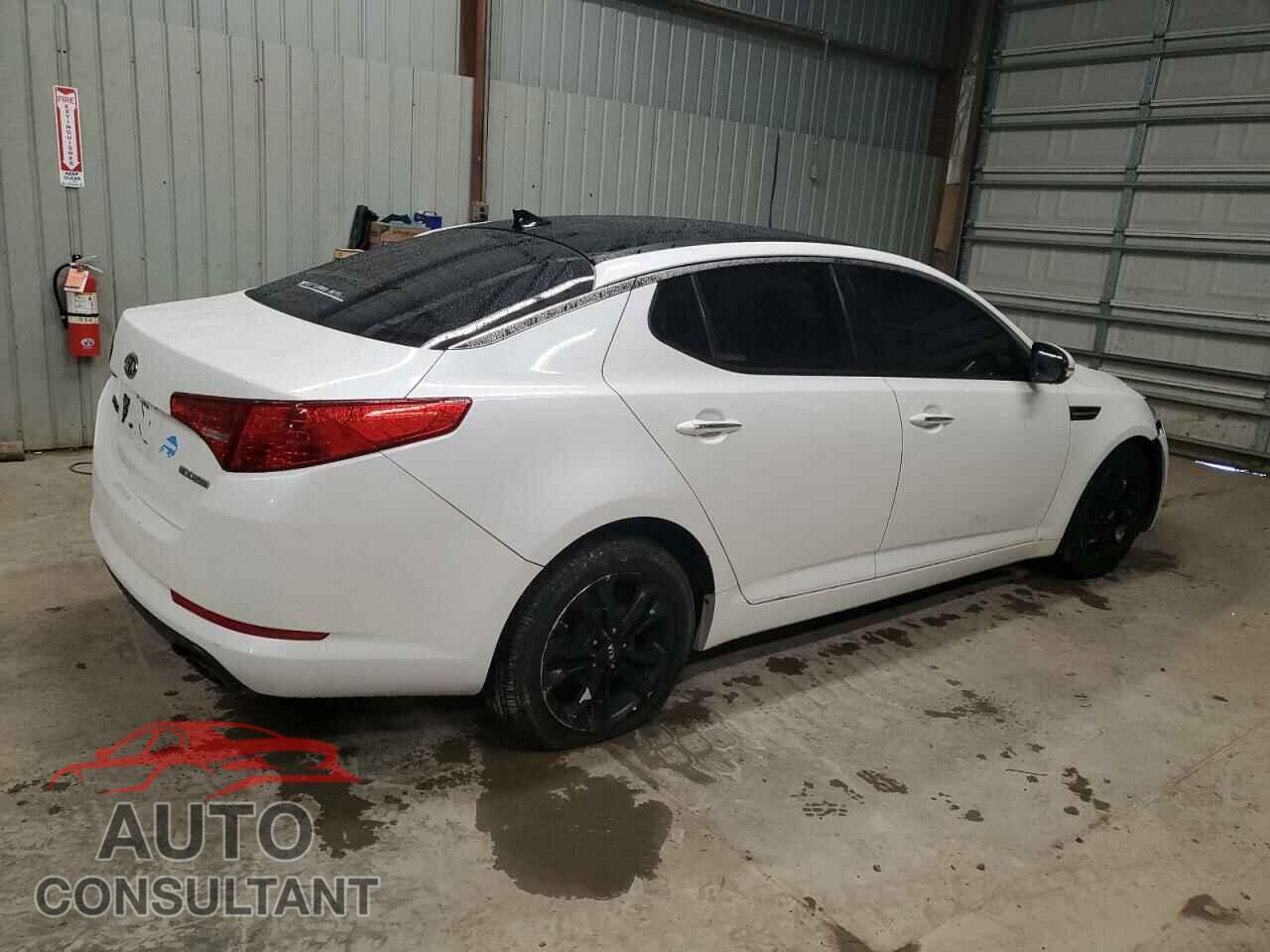 KIA OPTIMA 2011 - KNAGN4A66B5163880