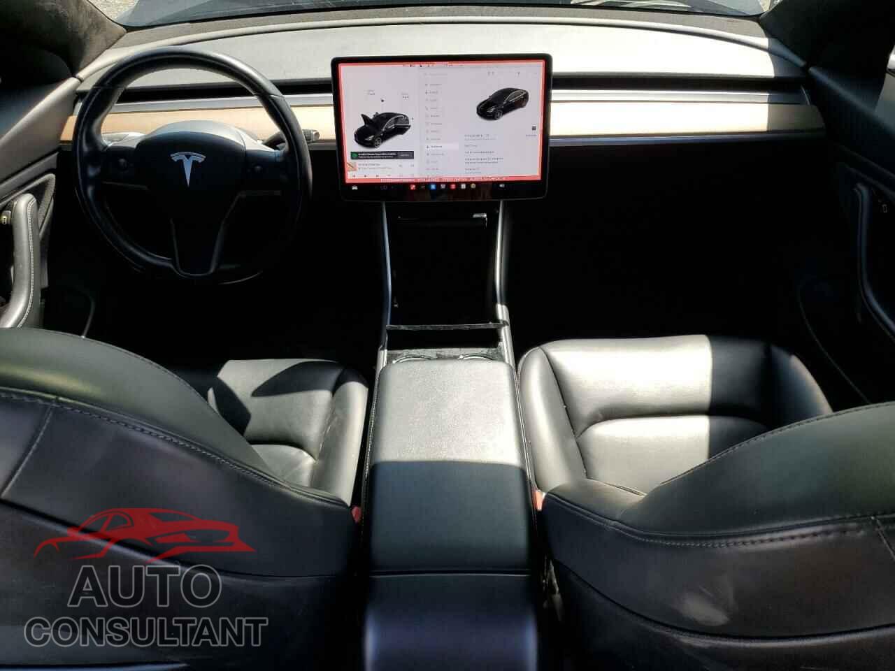 TESLA MODEL 3 2019 - 5YJ3E1EA8KF305904