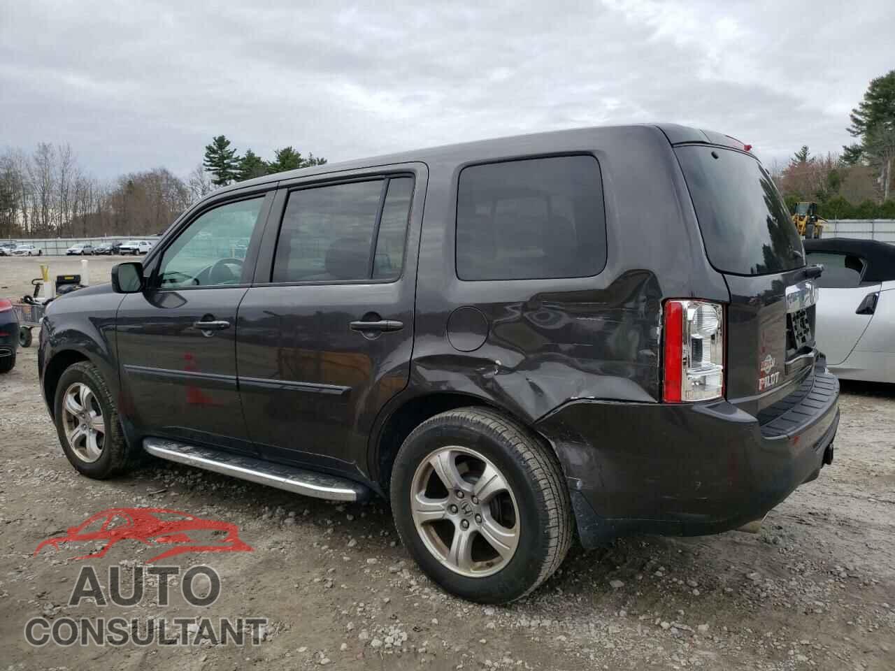 HONDA PILOT 2013 - 5FNYF4H49DB020349