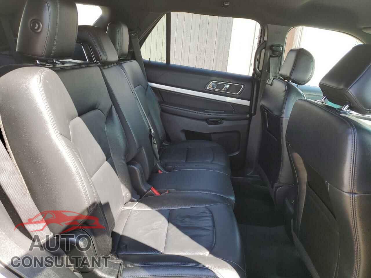 FORD EXPLORER 2016 - 1FM5K8D85GGA30347