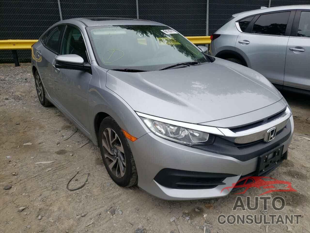 HONDA CIVIC 2018 - 19XFC2F78JE025707