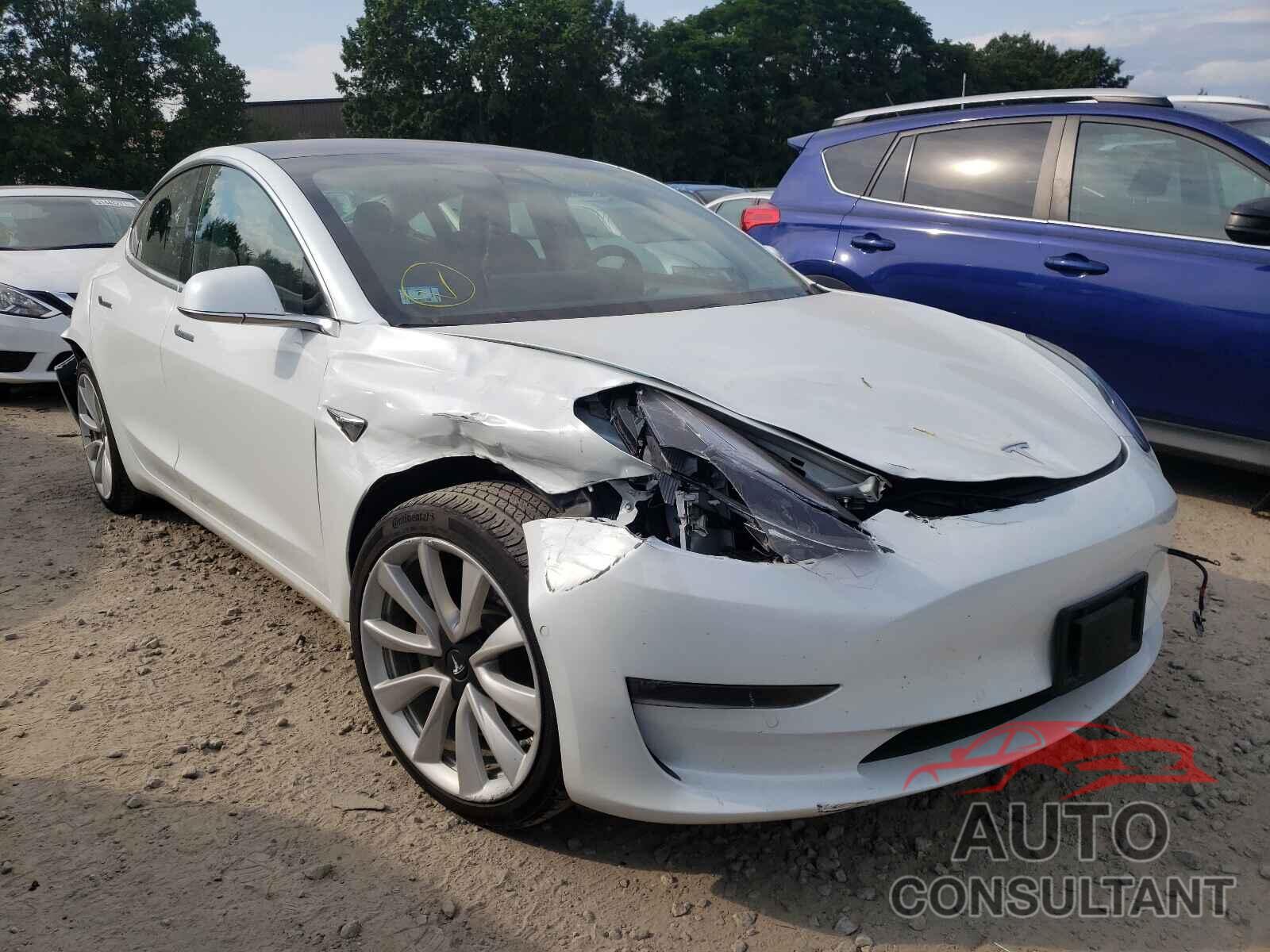 TESLA MODEL 3 2018 - 5YJ3E1EAXJF018529