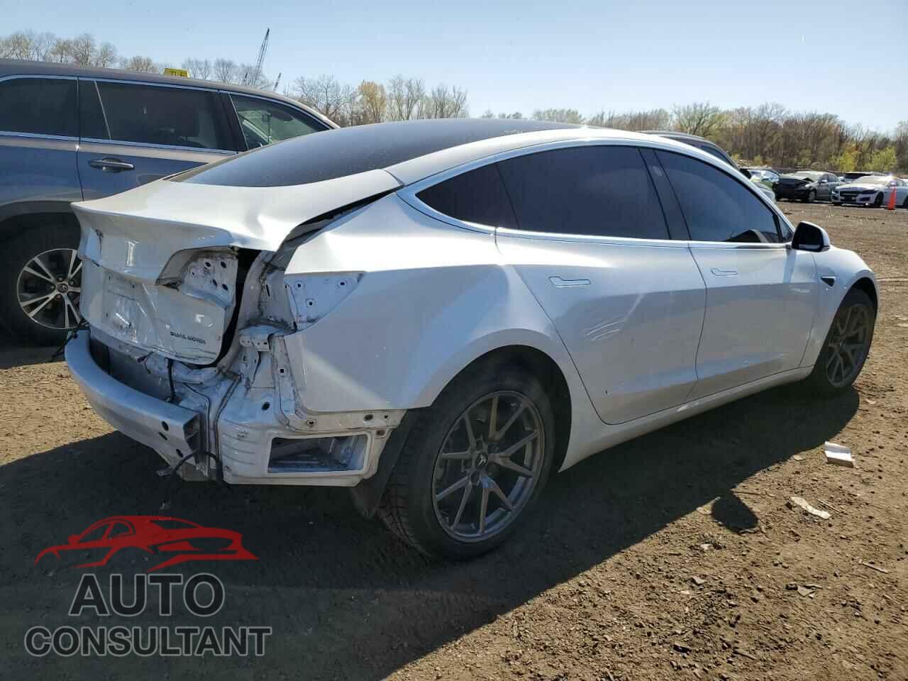 TESLA MODEL 3 2018 - 5YJ3E1EB2JF146790