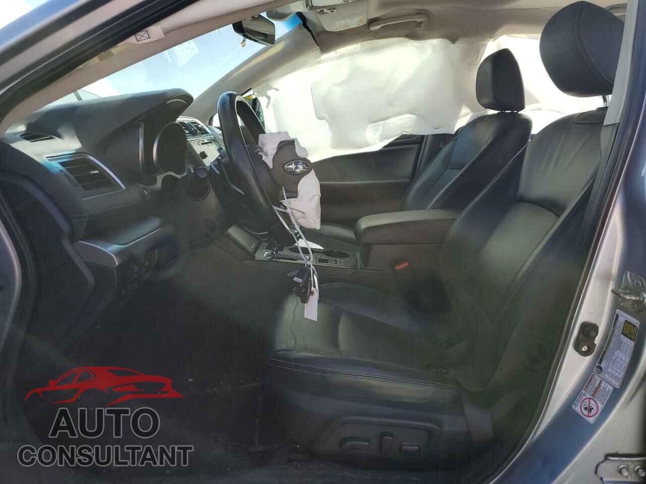 SUBARU OUTBACK 2018 - 4S4BSANC3J3313647