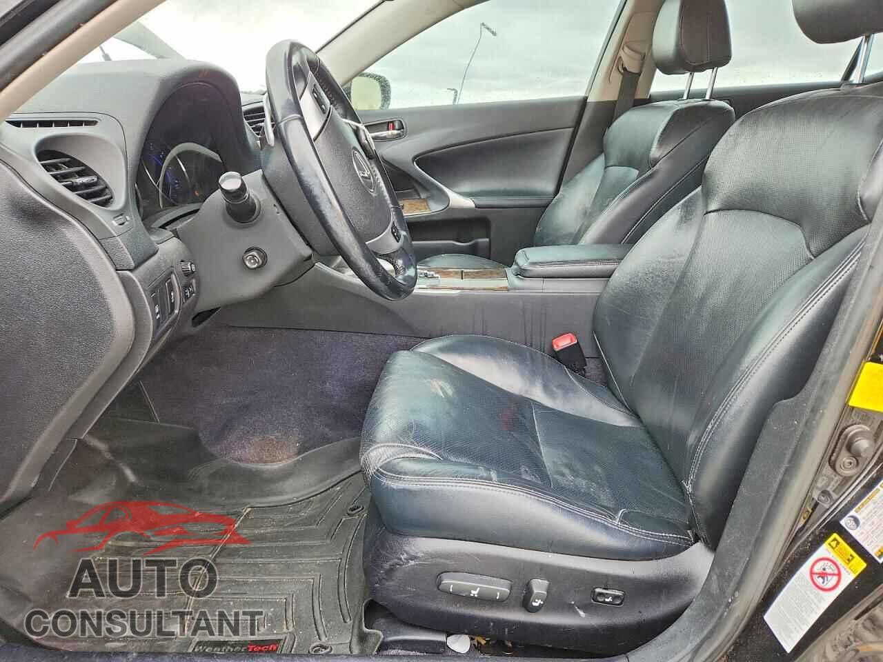 LEXUS IS 2013 - JTHCF5C29D5062249