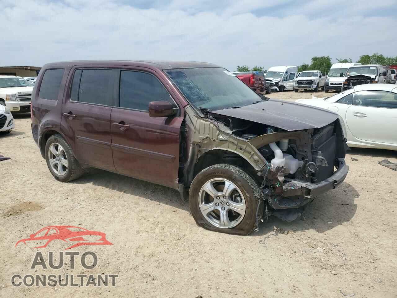 HONDA PILOT 2015 - 5FNYF3H56FB018354