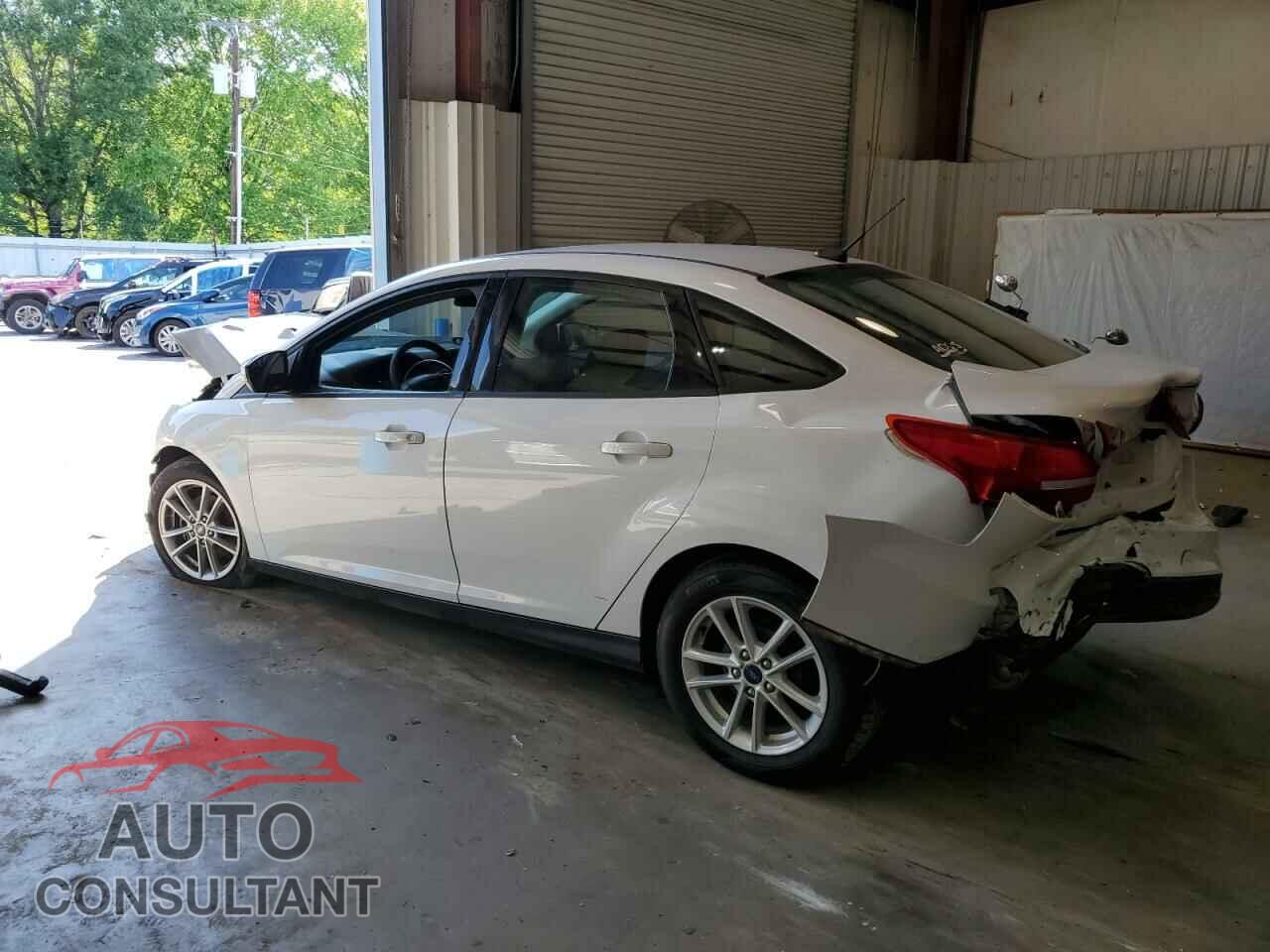 FORD FOCUS 2017 - 1FADP3F27HL308872