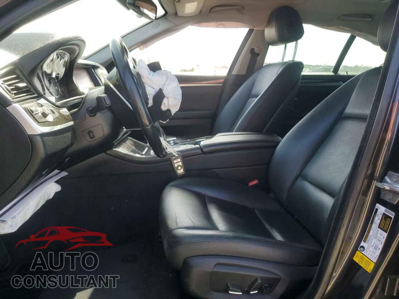 BMW 5 SERIES 2015 - WBA5A5C52FD521937