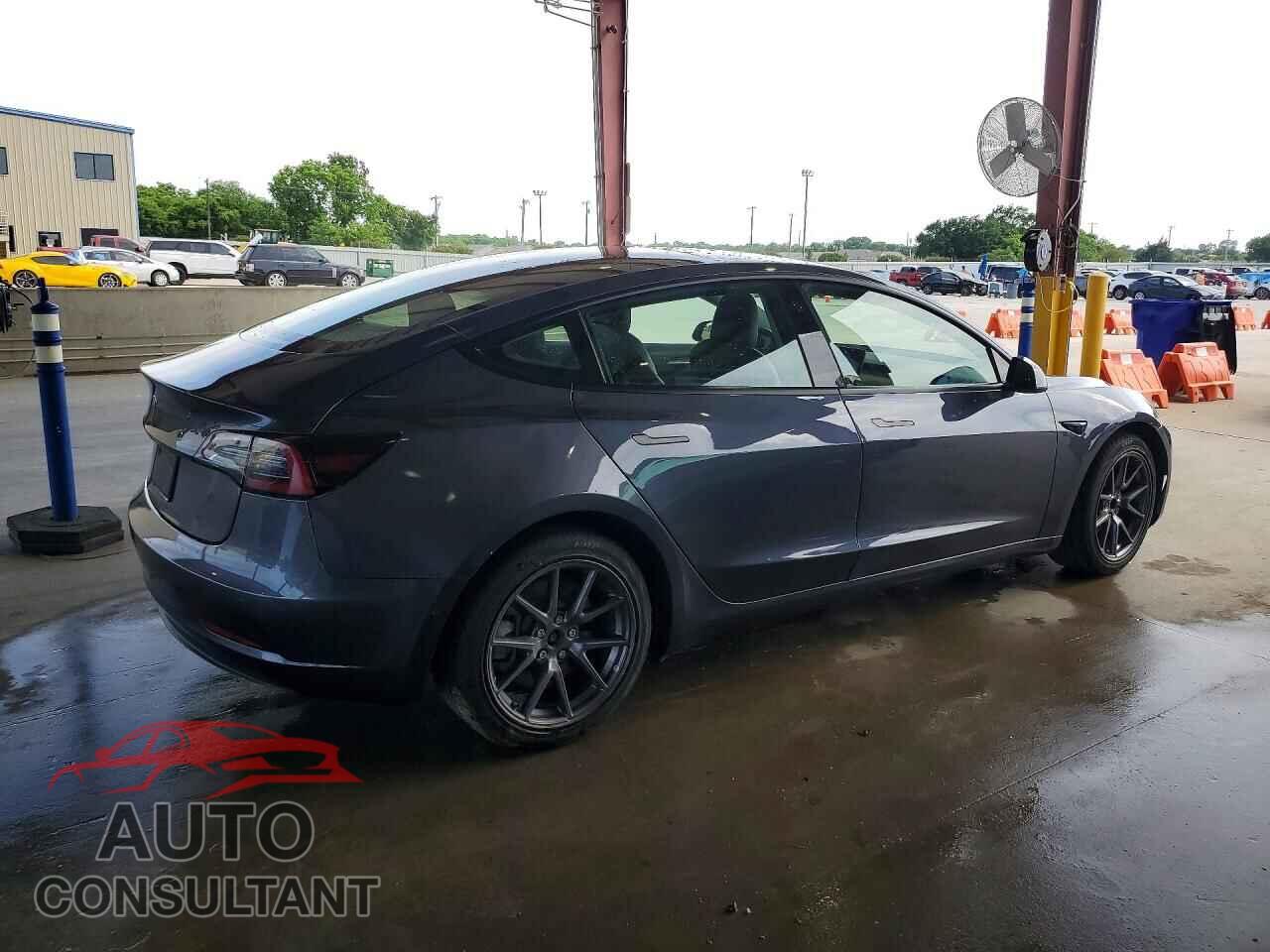 TESLA MODEL 3 2022 - 5YJ3E1EA5NF190621