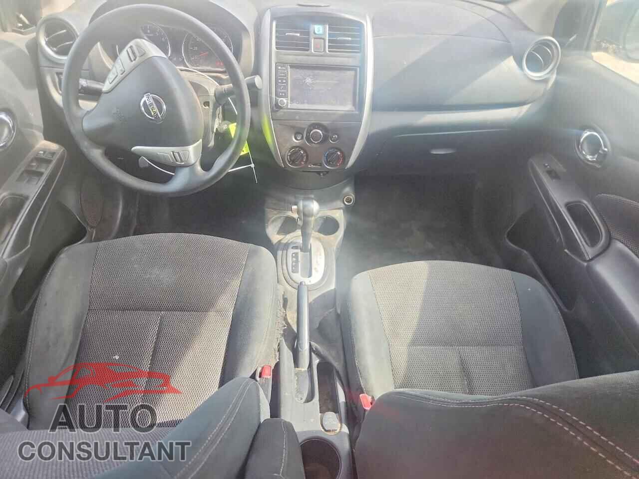 NISSAN VERSA 2019 - 3N1CN7AP3KL852712