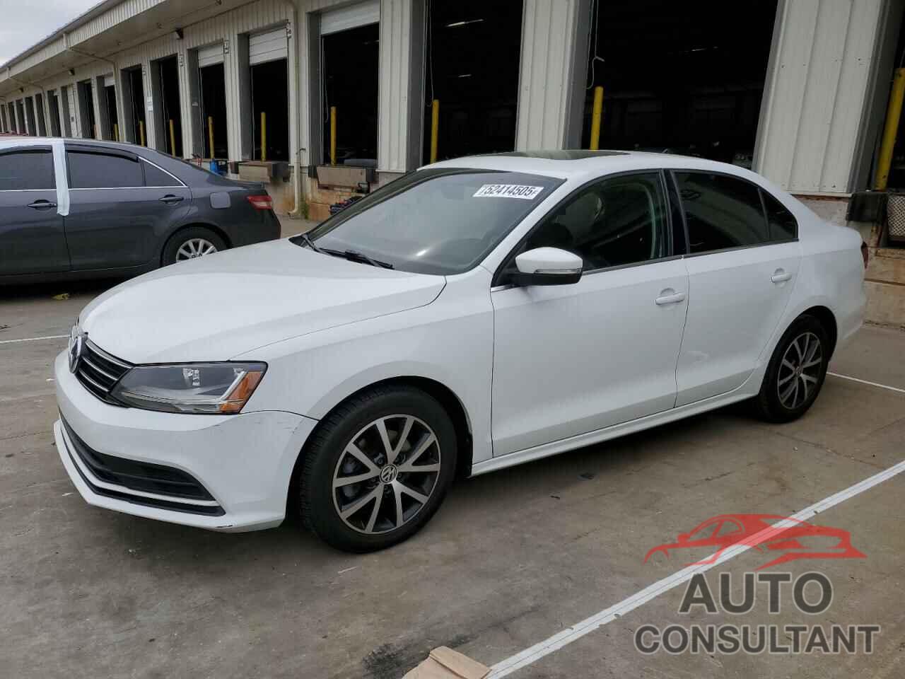 VOLKSWAGEN JETTA 2017 - 3VWDB7AJXHM290345