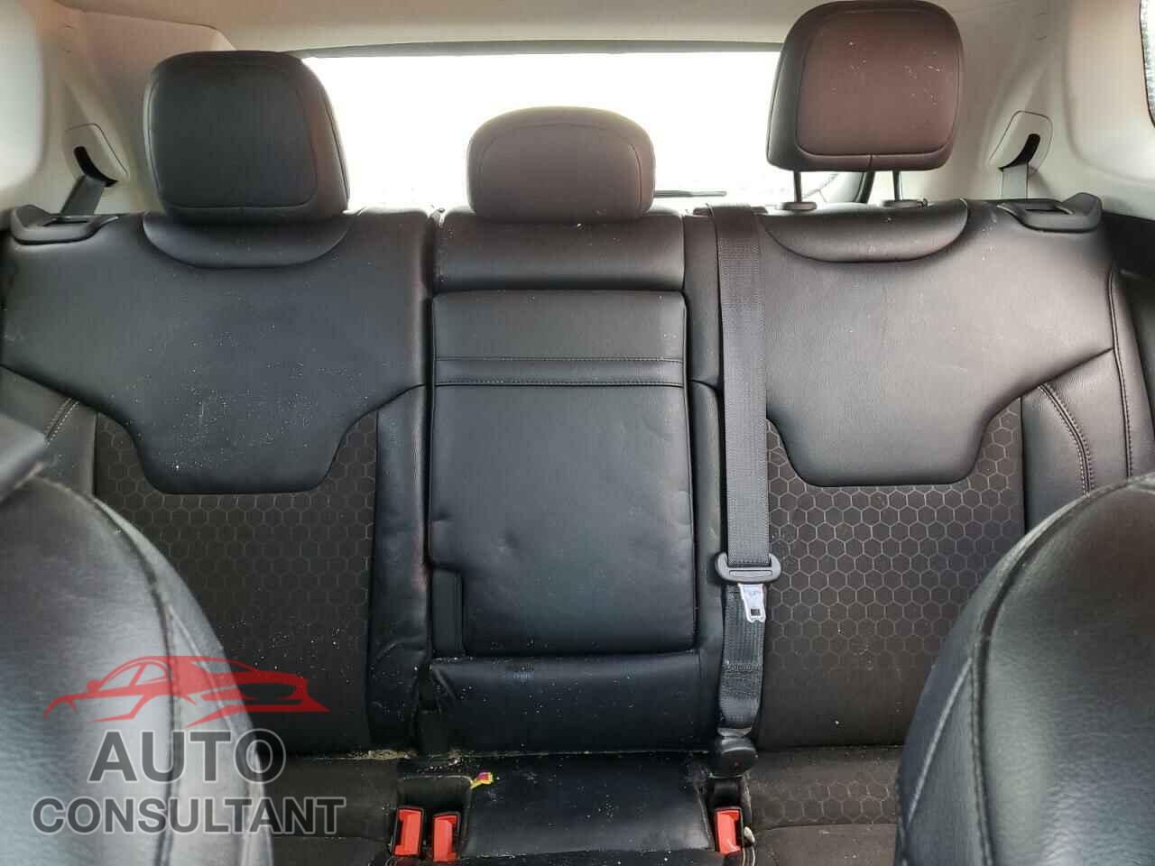 JEEP COMPASS 2017 - 3C4NJCBB5HT661167