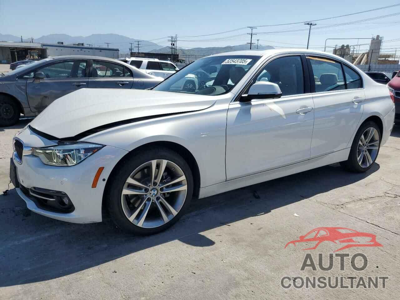 BMW 3 SERIES 2017 - WBA8B9C39HK885321