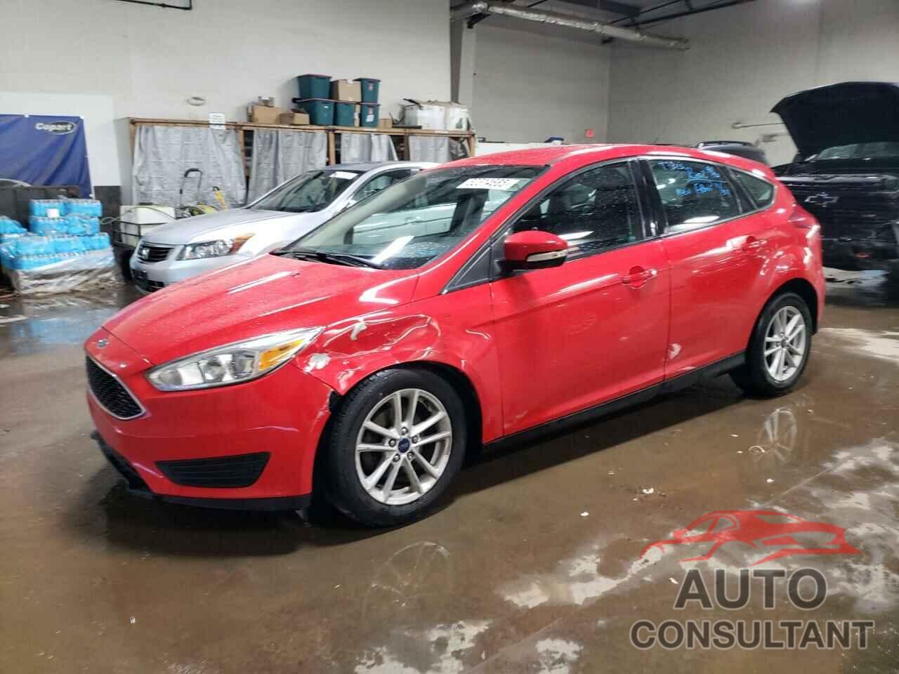 FORD FOCUS 2017 - 1FADP3K22HL215912