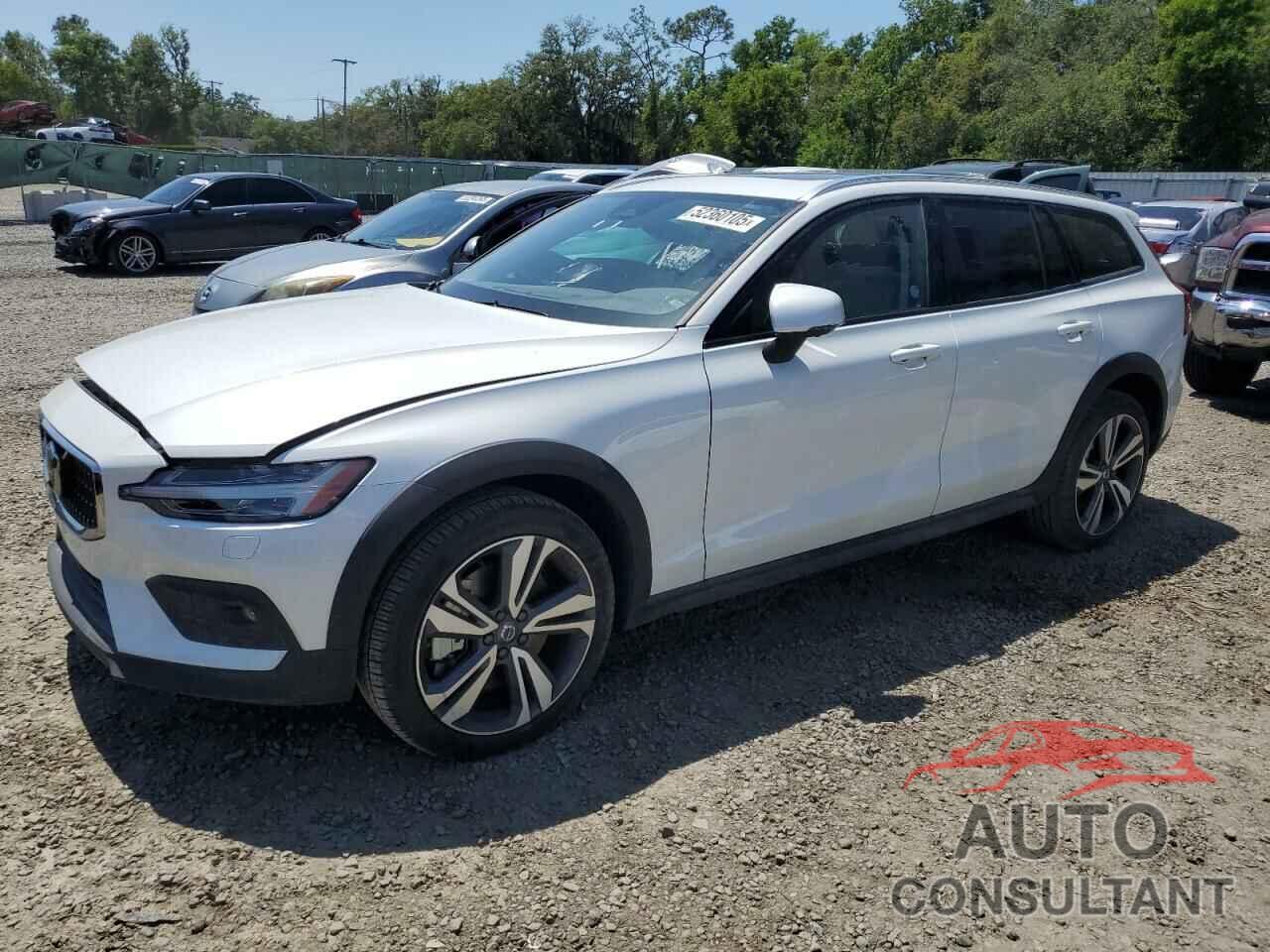 VOLVO V60 2025 - YV4L12WK0S2146031