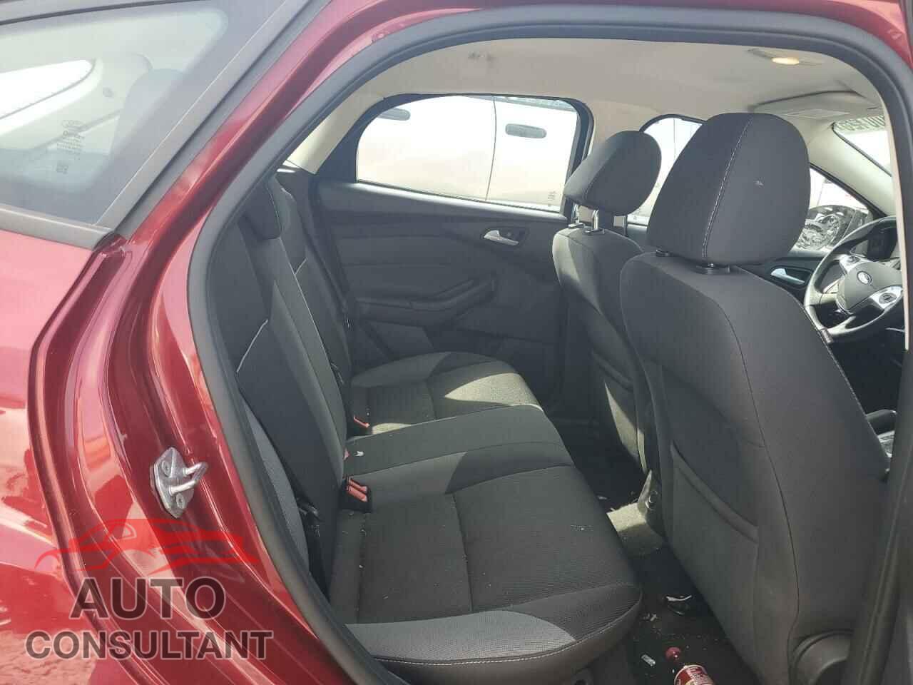 FORD FOCUS 2014 - 1FADP3K28EL360836