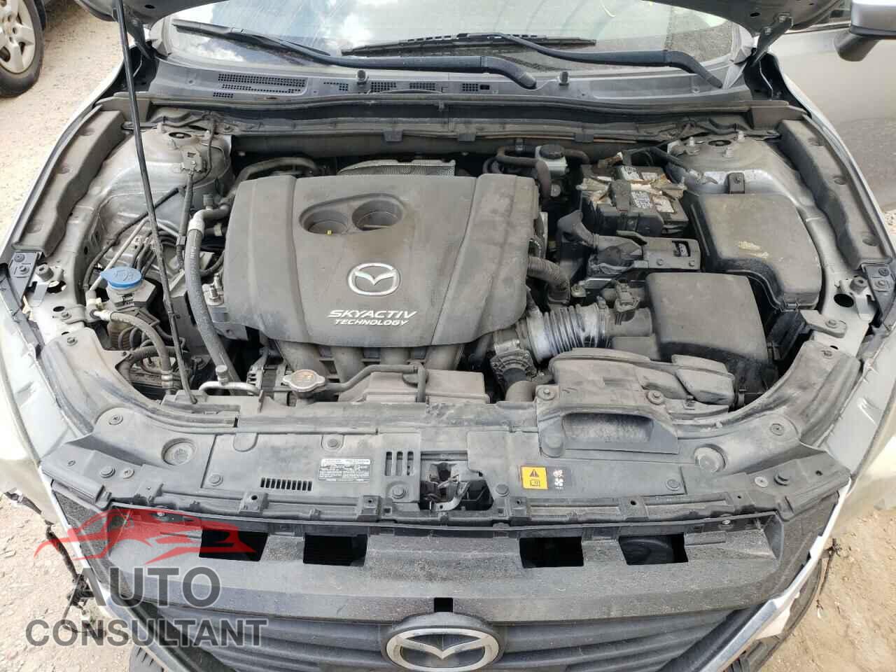MAZDA 3 2015 - JM1BM1V77F1250718