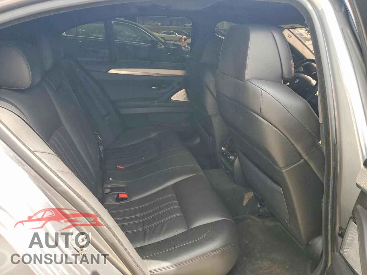 BMW M5 2013 - WBSFV9C54DC773316