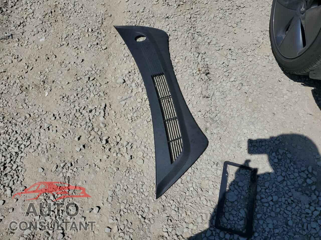 TESLA MODEL 3 2019 - 5YJ3E1EA2KF416304