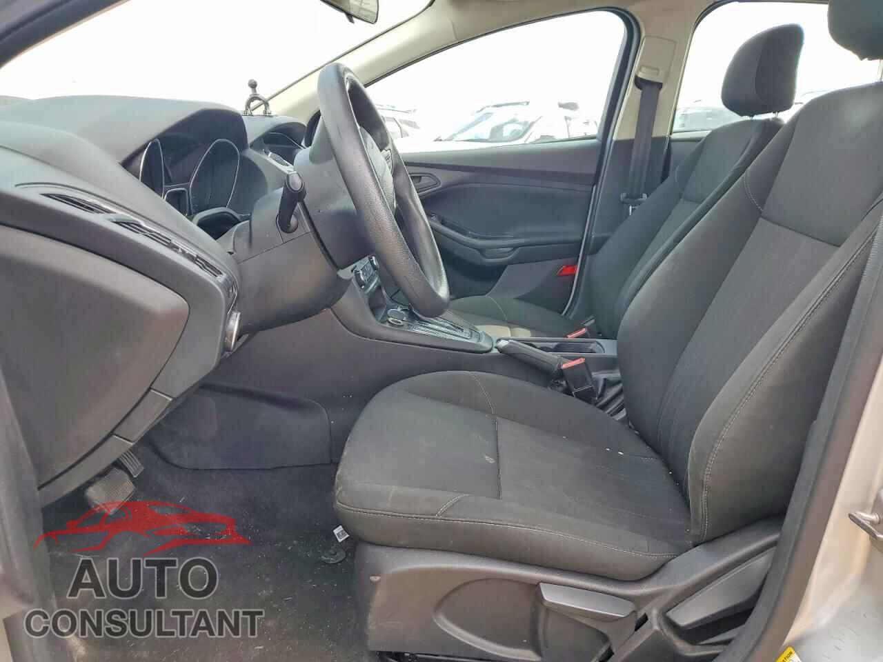 FORD FOCUS 2017 - 1FADP3E29HL270076