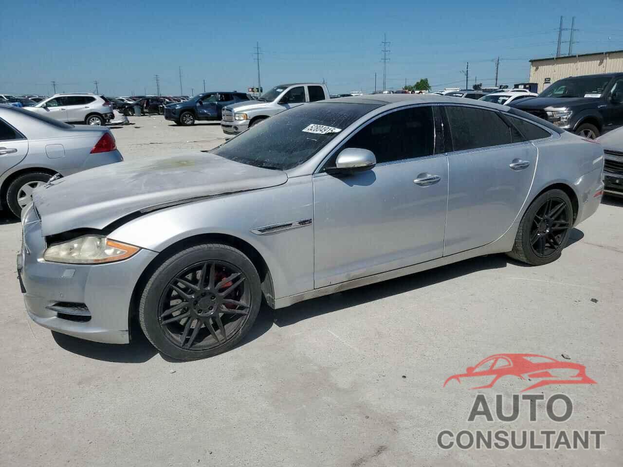 JAGUAR XJ 2012 - SAJWA1CB0CLV23002
