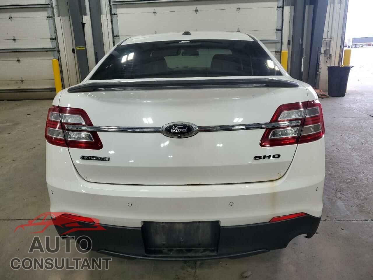 FORD TAURUS 2013 - 1FAHP2KT9DG164237