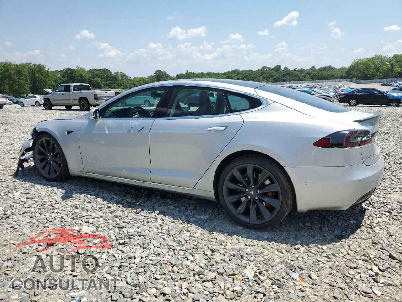 TESLA MODEL S 2016 - 5YJSA1E40GF169986