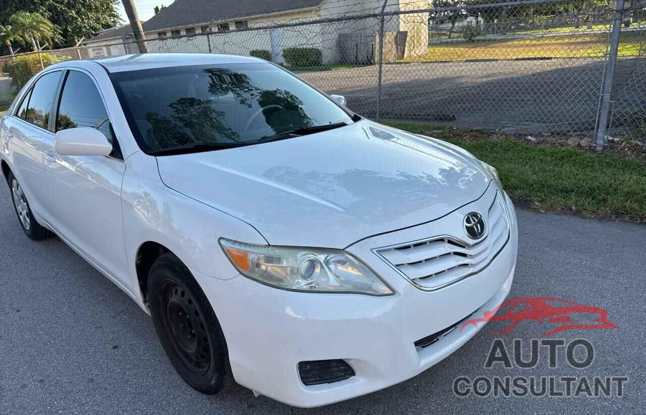TOYOTA CAMRY 2011 - 4T1BF3EK8BU715182
