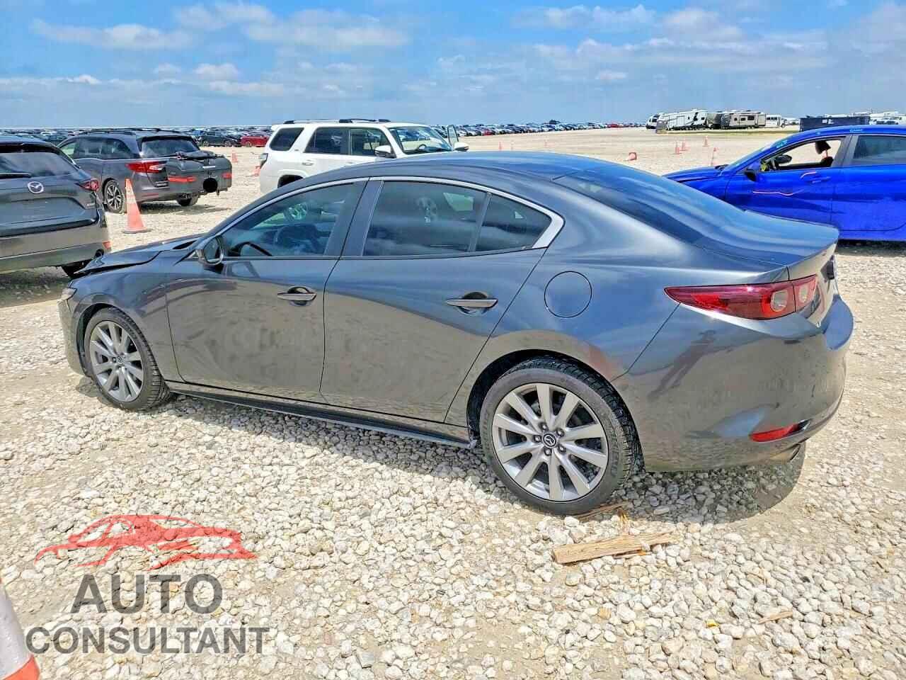 MAZDA 3 2023 - 3MZBPACM3PM370324