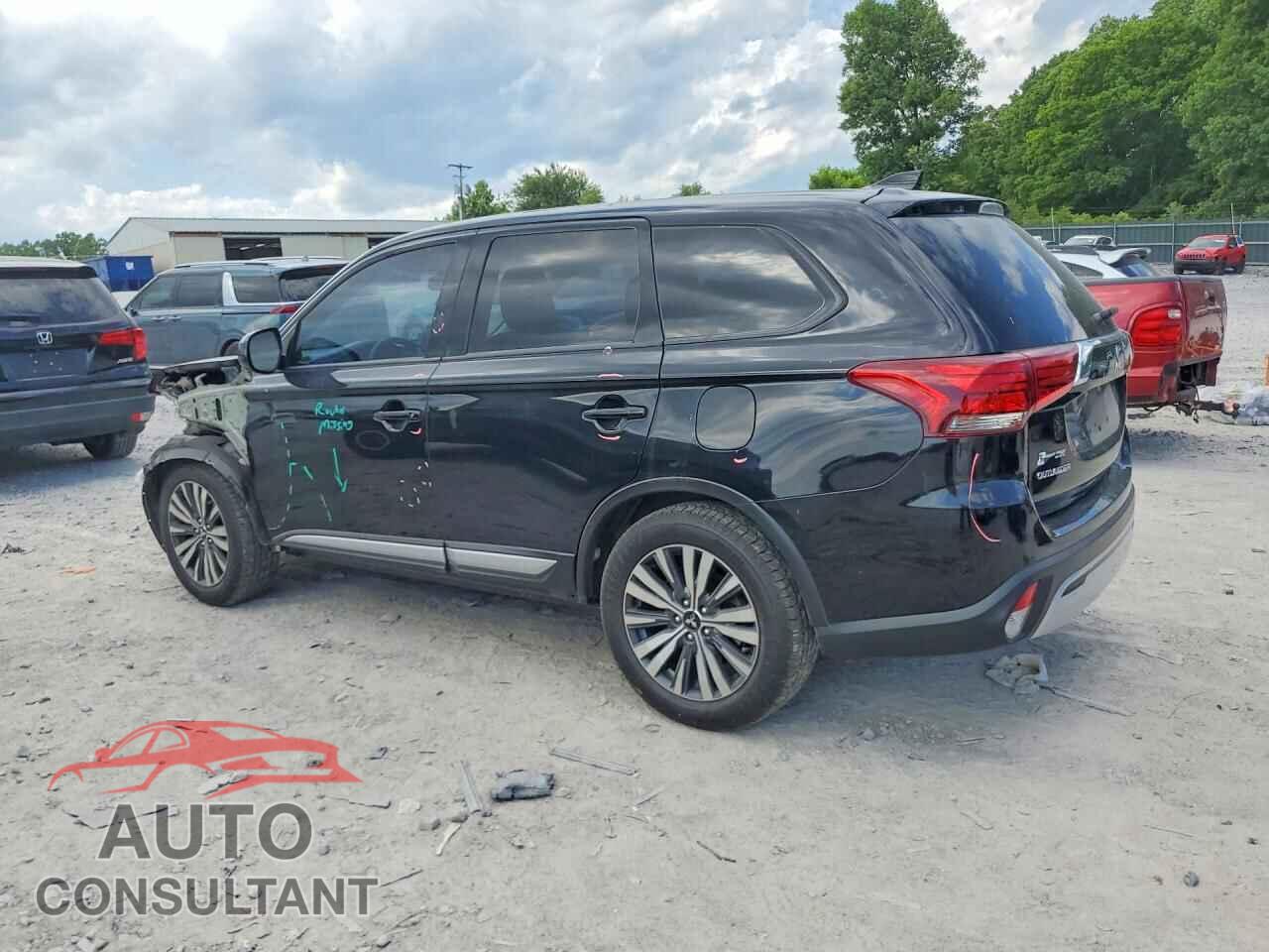 MITSUBISHI OUTLANDER 2020 - JA4AD2A36LZ039702