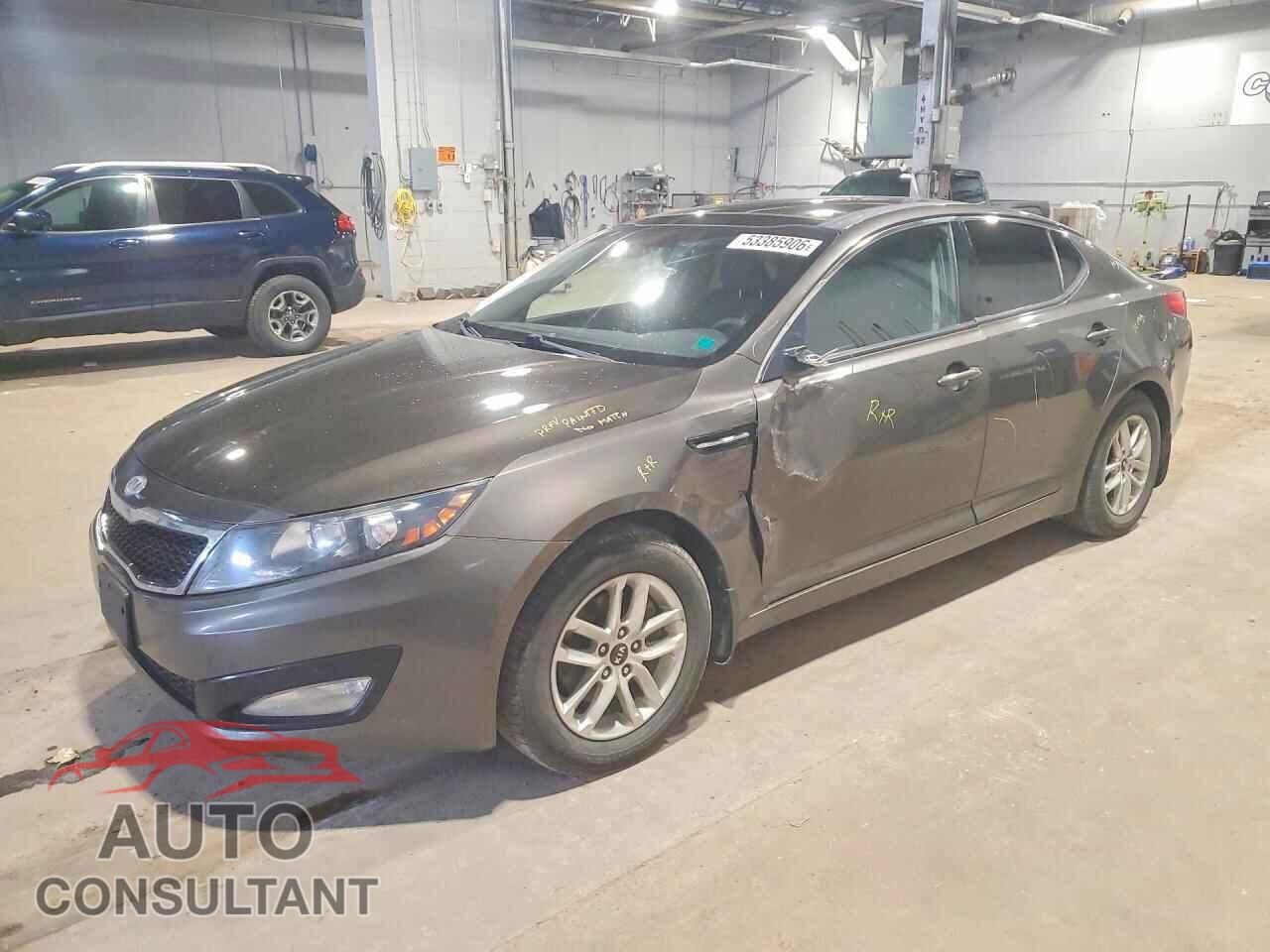 KIA OPTIMA 2012 - KNAGM4A76C5256685