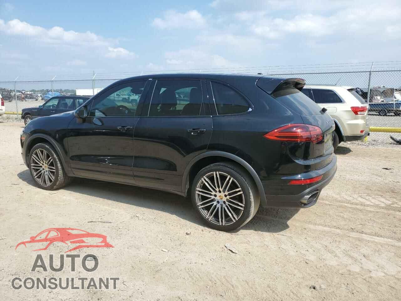 PORSCHE CAYENNE 2016 - WP1AA2A22GLA01641