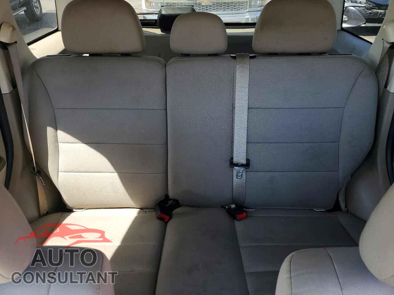 FORD ESCAPE 2010 - 1FMCU0D71AKC14828