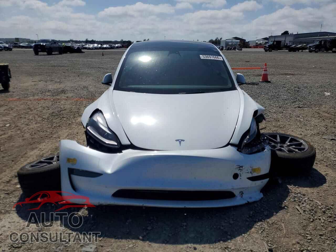 TESLA MODEL 3 2022 - 5YJ3E1EA5NF316234