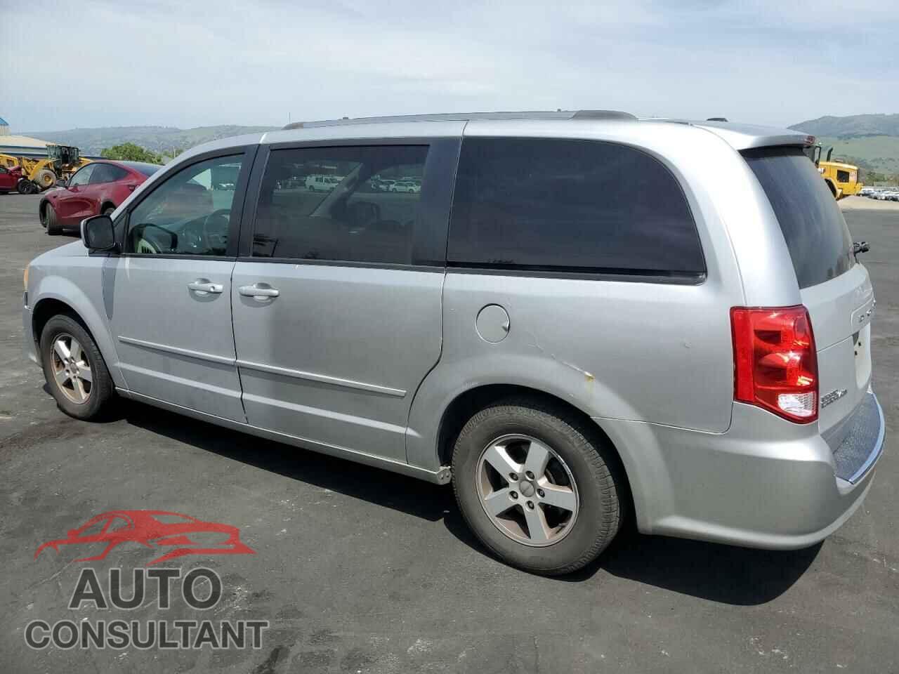 DODGE CARAVAN 2011 - 2D4RN3DG6BR774248