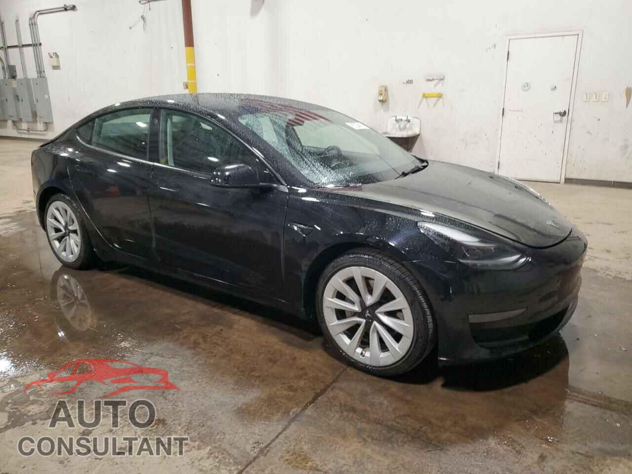 TESLA MODEL 3 2022 - 5YJ3E1EA4NF370589