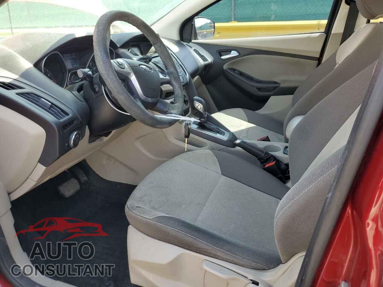 FORD FOCUS 2014 - 1FADP3K27EL184586