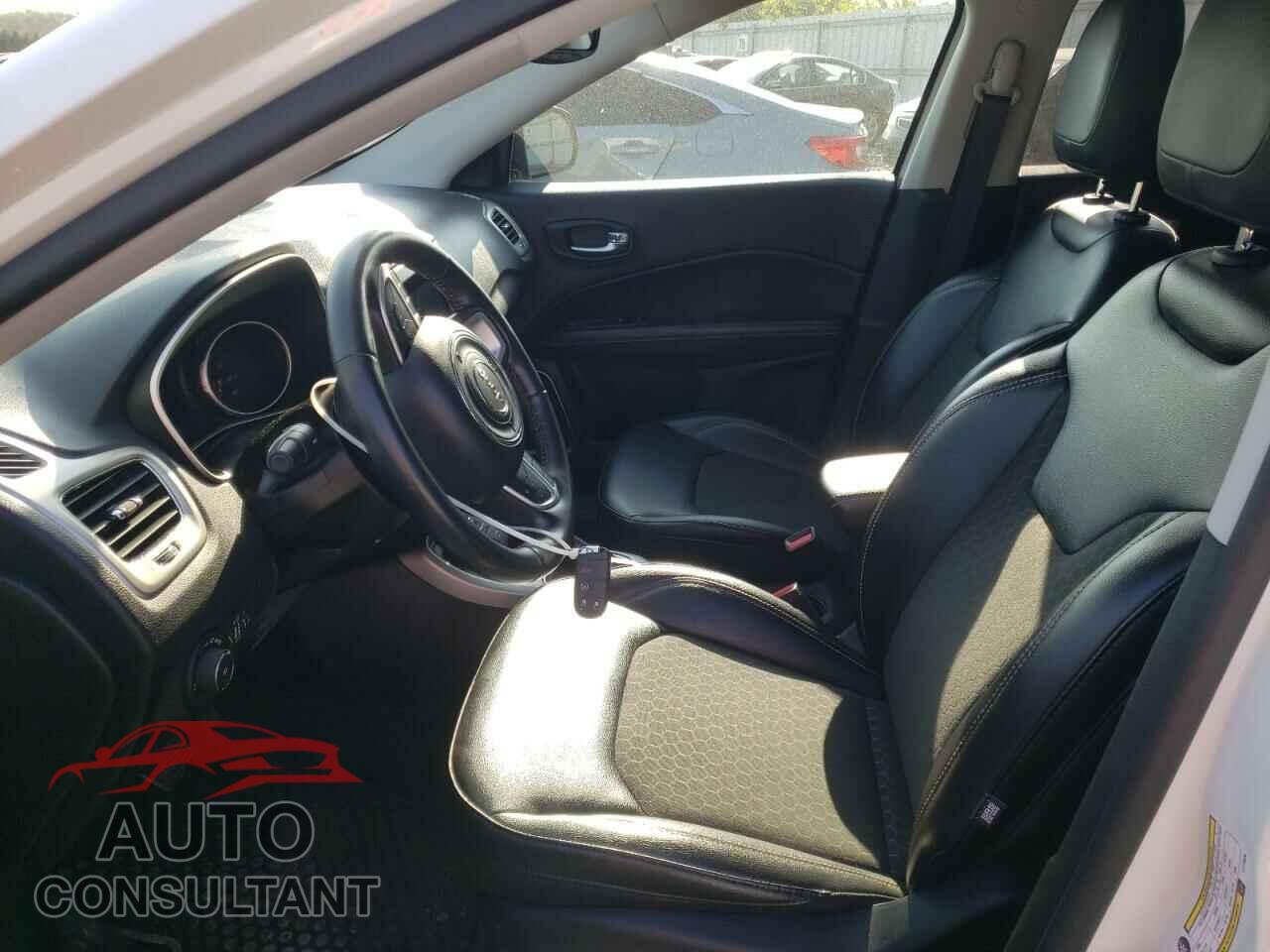 JEEP COMPASS 2020 - 3C4NJDBB5LT173920