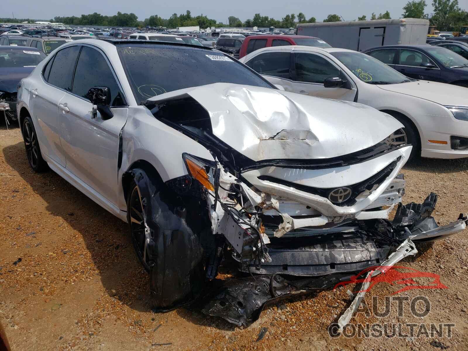TOYOTA CAMRY 2019 - 4T1BZ1HK0KU029628