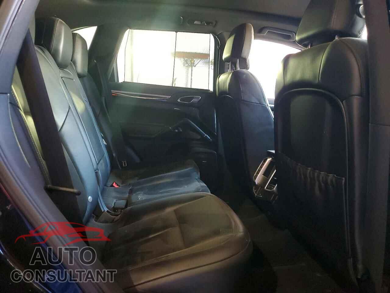 PORSCHE CAYENNE 2012 - WP1AB2A24CLA43512