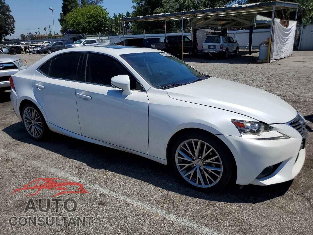 LEXUS IS 2015 - JTHBF1D24F5045834